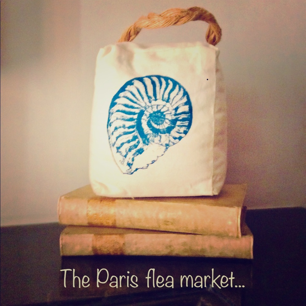 Nautical door stopper.